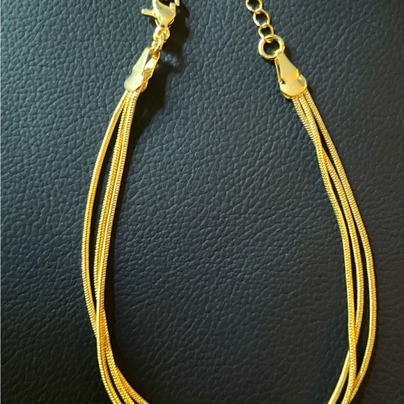 Multiple Chain Gold Bracelet - Picture 4 of 5